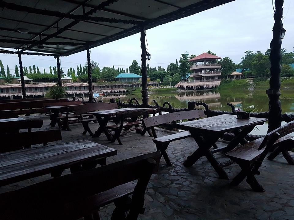 Chart Trip Resort Nakhonratchasima Eksteriør billede
