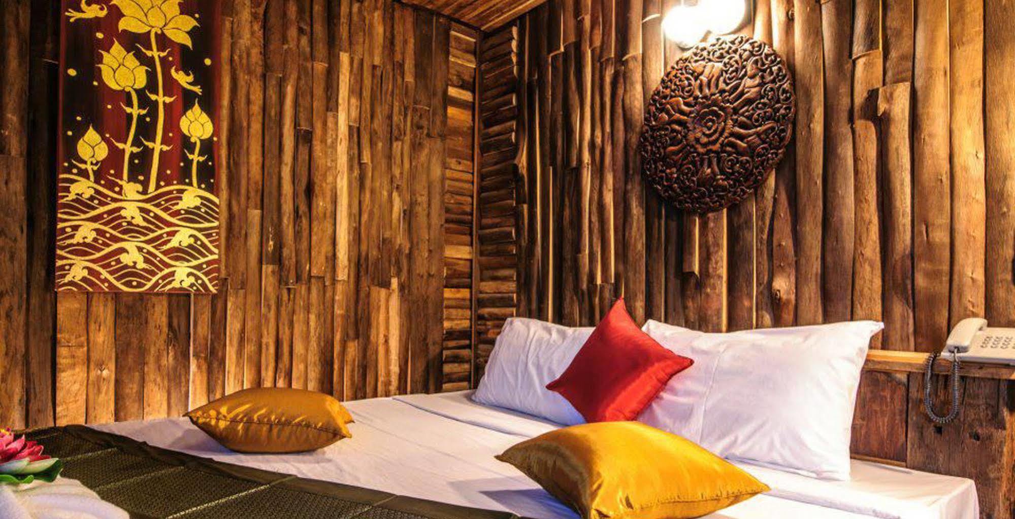 Chart Trip Resort Nakhonratchasima Eksteriør billede